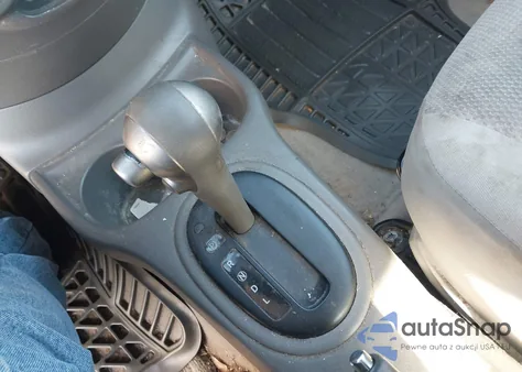 2013 Nissan Versa 1.6 Sv z USA, uszkodzony, nr VIN 3N1CN7AP2DL844166